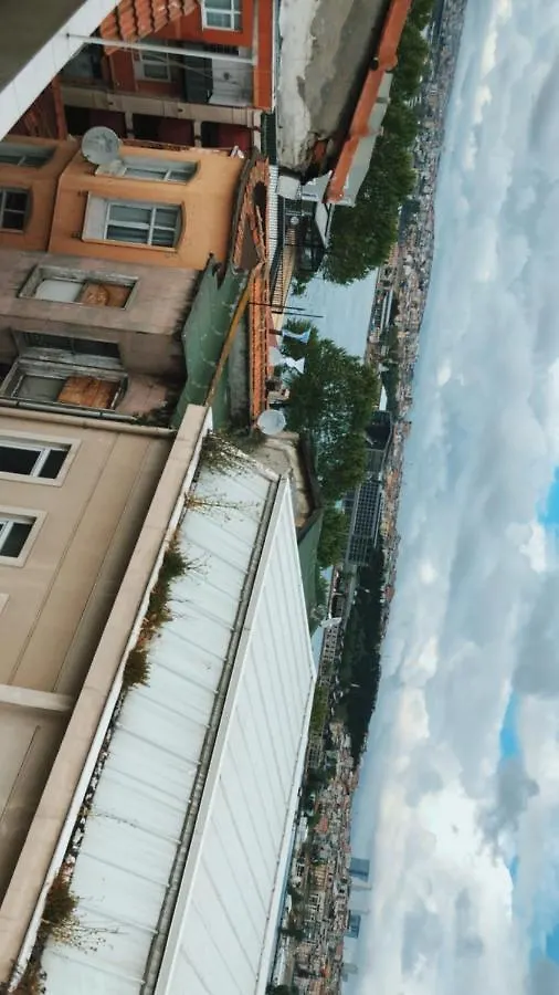 Merkezi Deniz Manzarali Ev Istanbul