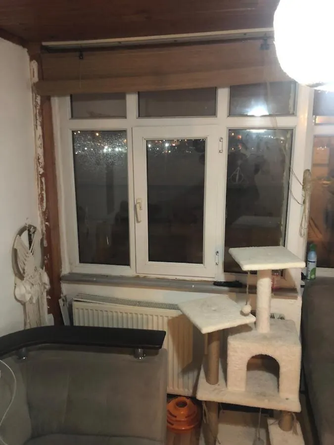 Merkezi Deniz Manzarali Ev Istanbul Apartment